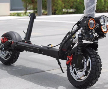E10-T13 Pro front three-quarter view showing removable seat and suspension