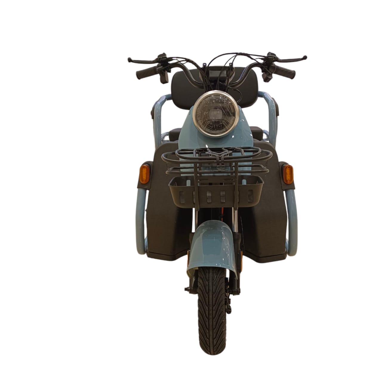 T30 Electric Trike front view
