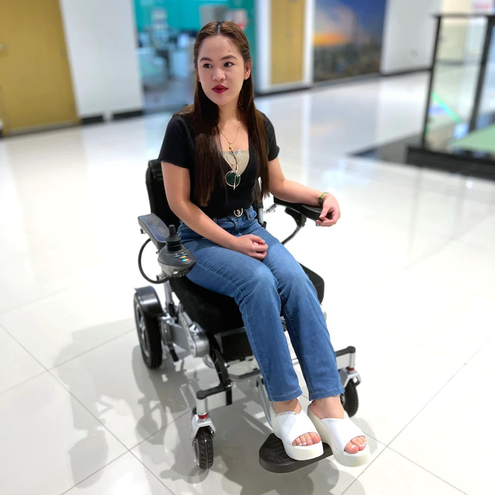 CN-6012 Remote control enabled electric wheel chair, demo view