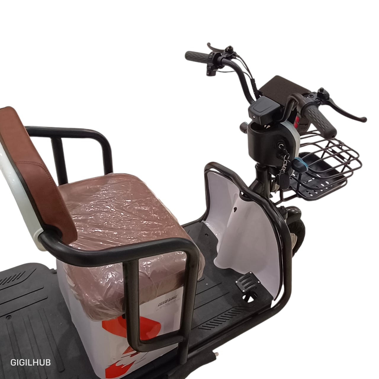 Front rider seat and handlebar area of F7B electric buggy