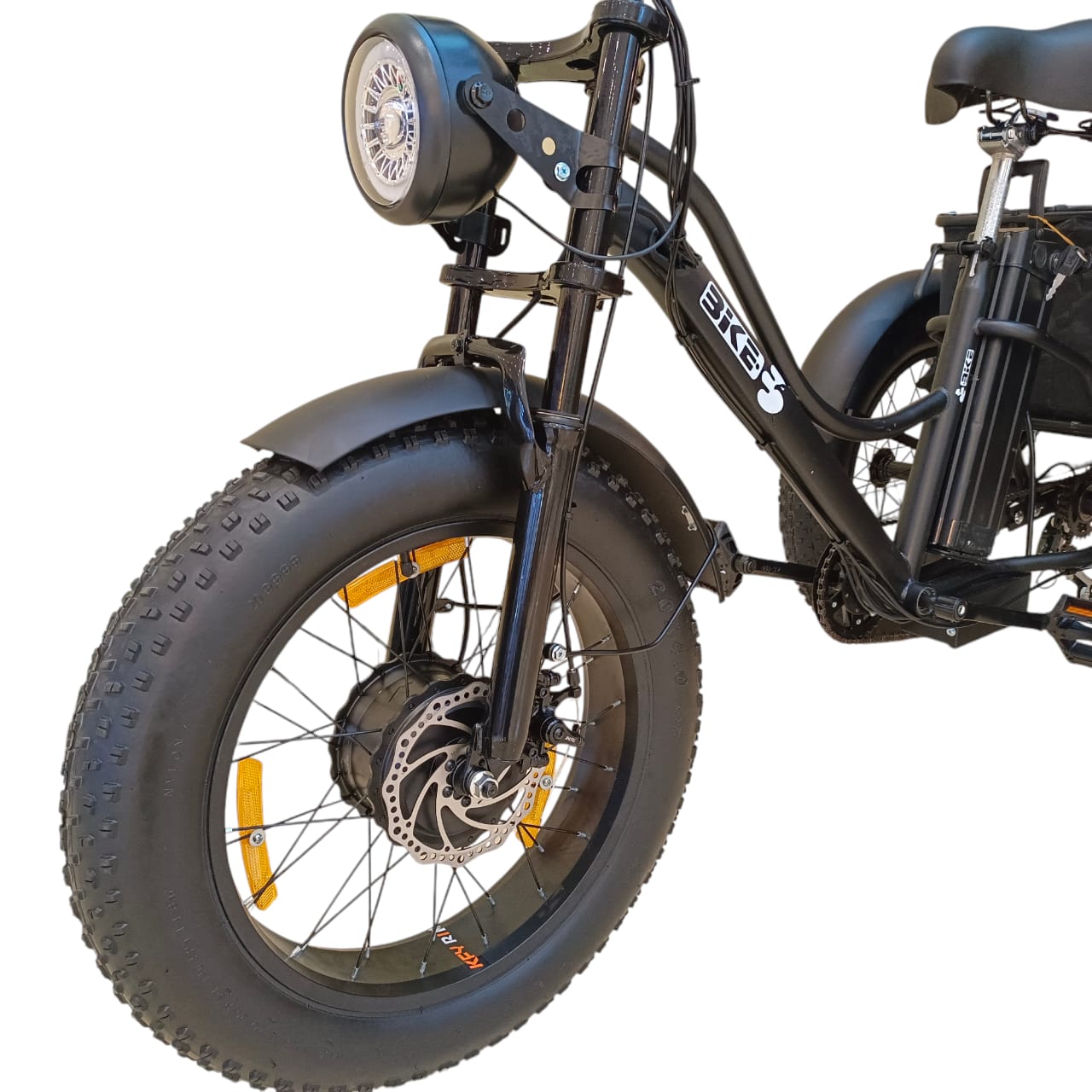 A3 fat front tire, disc brake and suspension close-up