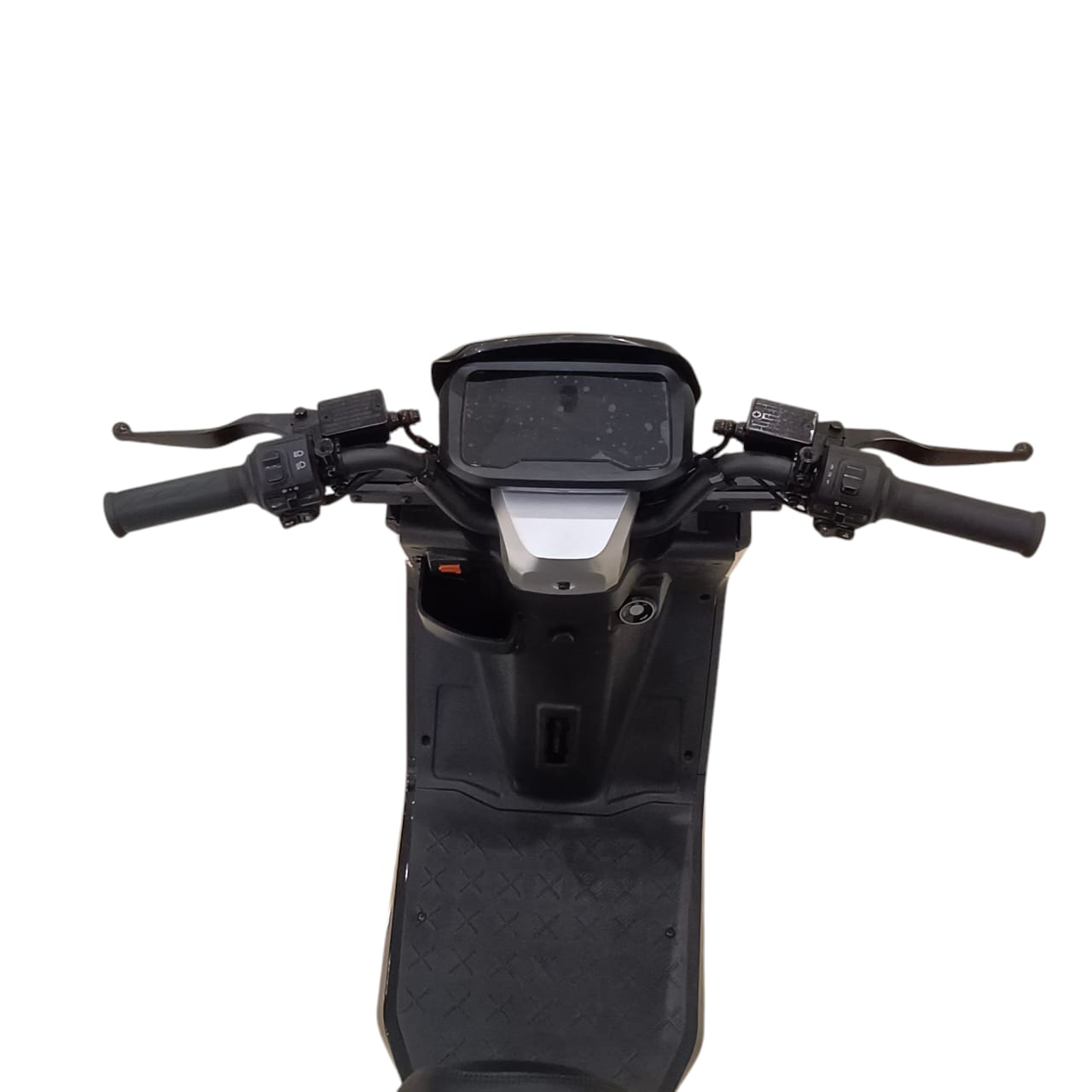 GT-1 digital display and handlebar cockpit
