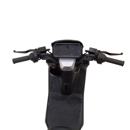 GT-1 digital display and handlebar cockpit