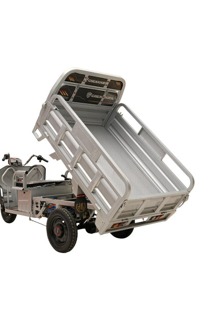 Hydraulic tipping cargo bed of 1.6 MTR electric cargo bike Gray color