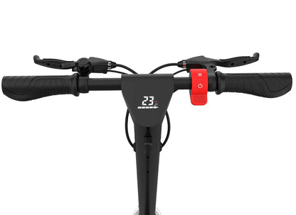 X9 Plus Foldable E-Scooter handlebar with integrated LCD display