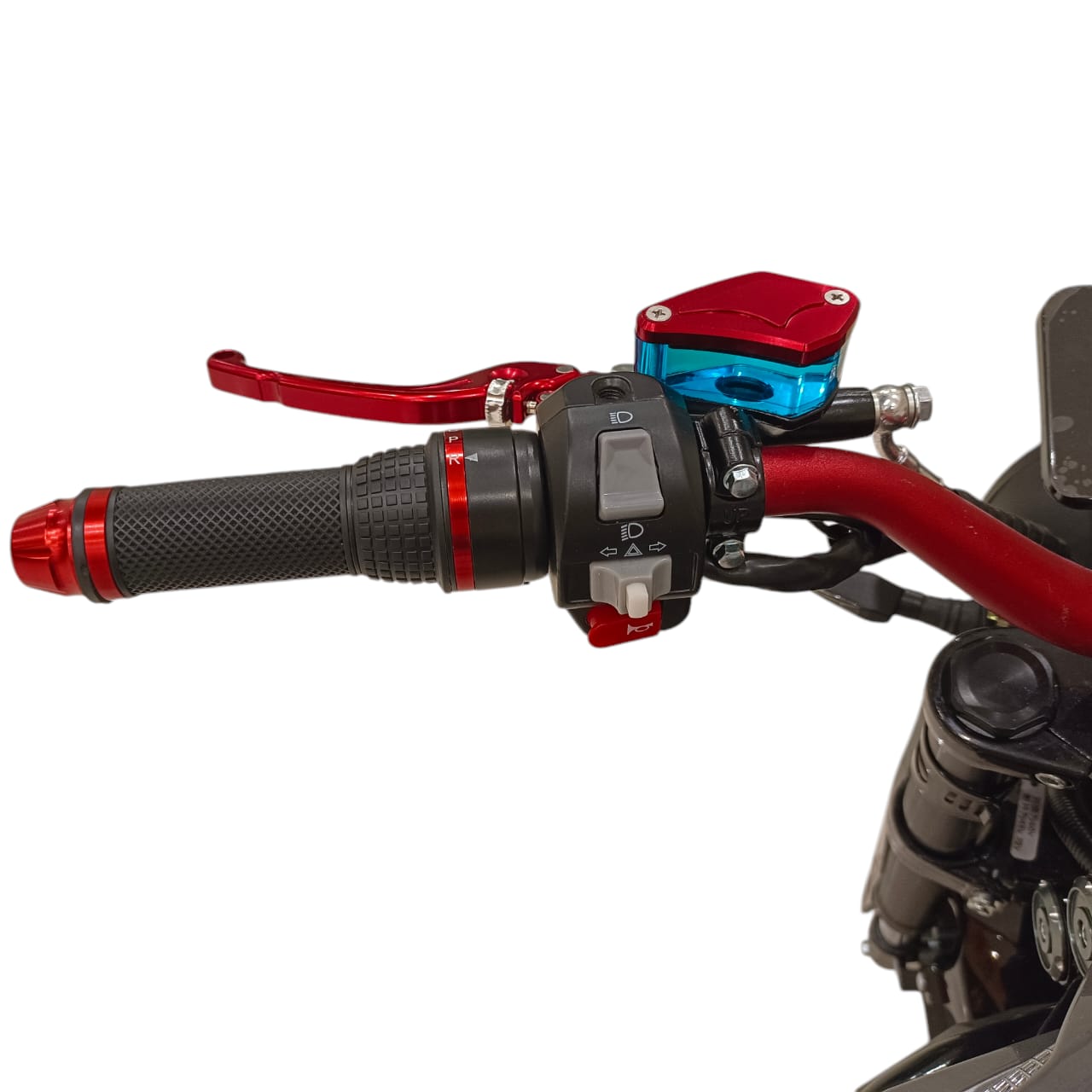 Left handlebar switchgear with brake lever and controls